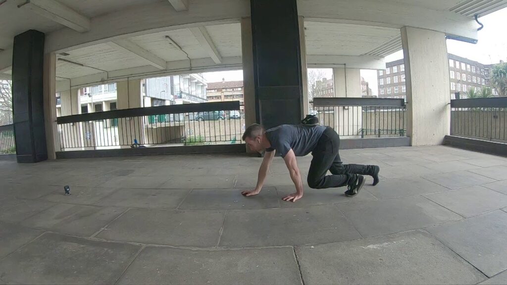 Crawling - Shoe balance - Side View - SlowMo