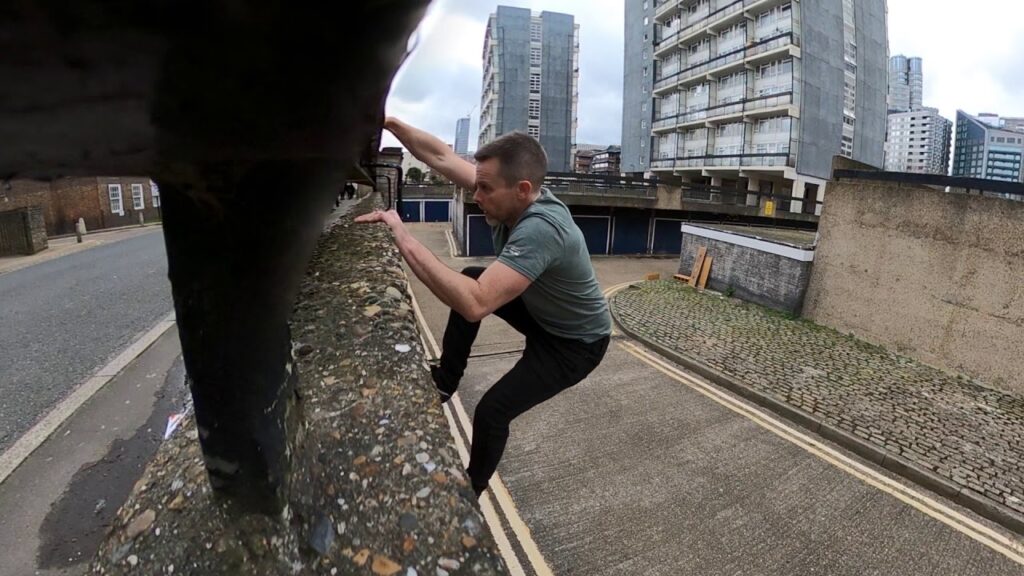 Climbing - Wall Run - Front View