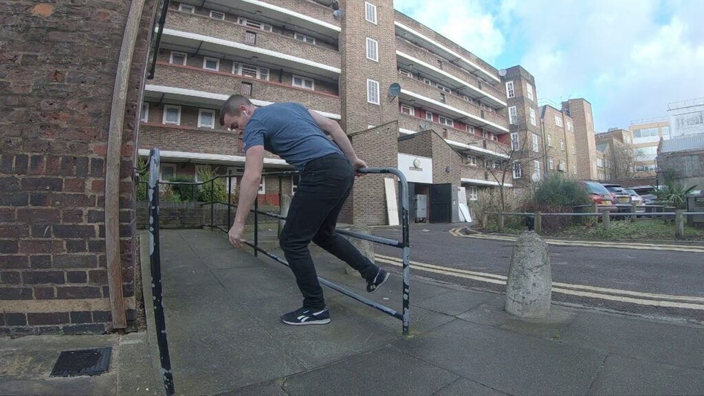 Underbar - Low bar - Front View - SlowMo